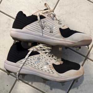 Under Armour Black/White Size 11 Yard Low Used Metal Baseball Cleats