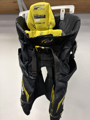 Junior Size Large Bauer Supreme ACP PRO Ice Hockey Girdle Pants