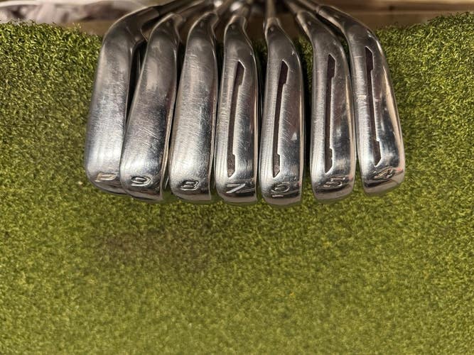 TaylorMade SLDR 4-PW Iron Set, Recoil 680 Stiff Flex, RH