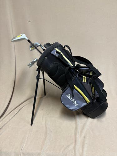 Junior Young Guns Right Handed Clubs (Full Set) Junior (Used)