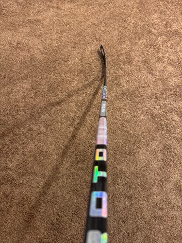 Senior Bauer Silver/Black Proto-R Right Handed Hockey Stick P92 (New)