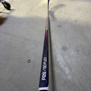 Junior Bauer Twitch Left Hand Hockey Stick P28 50 Flex (New)