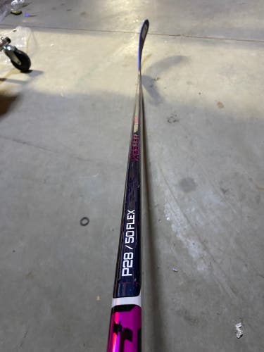 Junior Bauer Twitch Left Hand Hockey Stick P28 50 Flex (New)