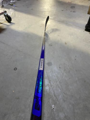 Junior CCM JetSpeed FT8 Pro Left Hand Hockey Stick P28 50 Flex (New)