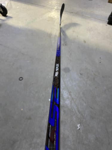 Junior Bauer Pulse Left Hand Hockey Stick P28 50 Flex (New)