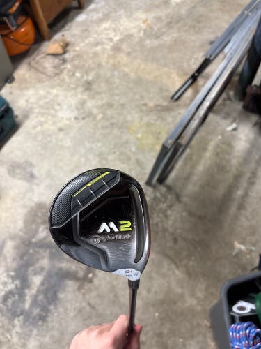 Men's TaylorMade M2 Right Handed Fairway Wood Regular Flex 3 Wood (Used)