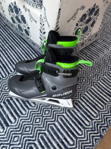 2022 Bauer Konekt HF2 Hockey Goalie Skates Regular Width 9.5 (Used)
