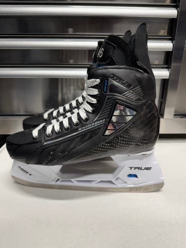 True SVH Custom Pro Hockey Skates Size 11 NHL Pro Stock 296mm (NEW)