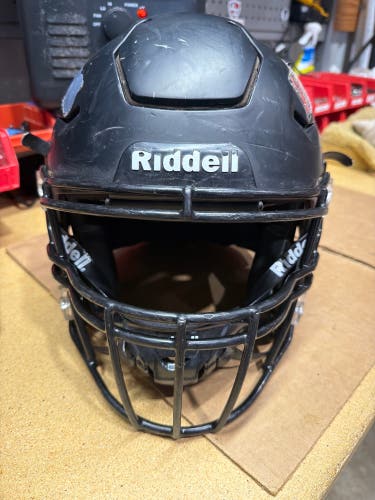USED RIDDELL FLEX ADULT HELMET - XL - FLAT BLACK