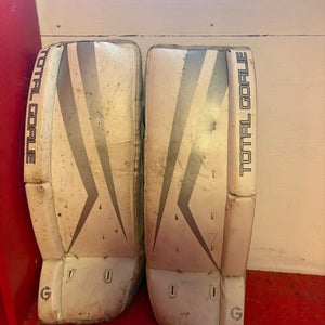 26" Goalie Leg Pads (Used)