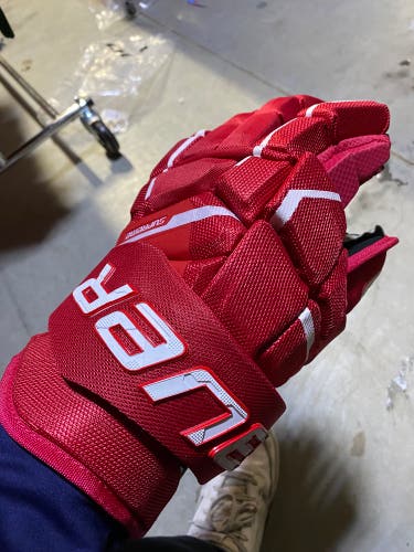 Bauer Supreme Mach Gloves 14" (New)