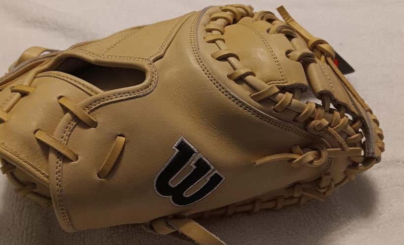 2025 Wilson RH Catcher's a2000 1734 Baseball Glove 34" (New)