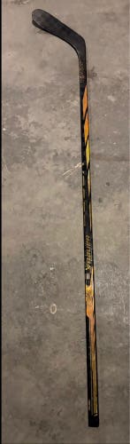 Senior Bauer Left Hand Hockey Stick P28 77 Flex (Used)