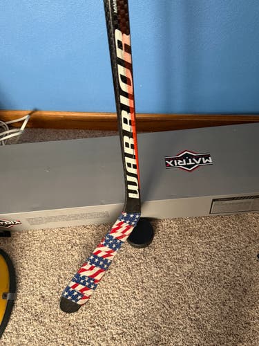 Warrior Covert QR Edge Right Handed Hockey Stick W03 80 Flex (Used)