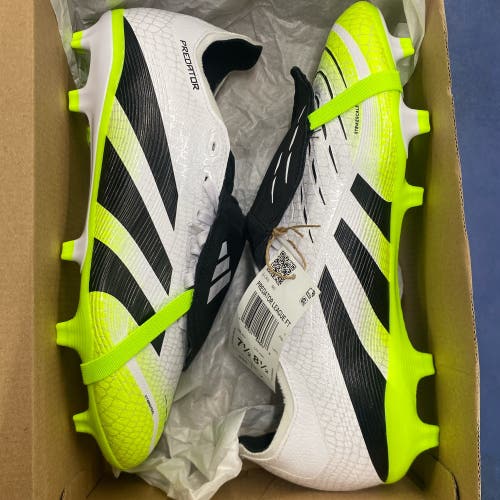 Size M 7.5 (W 8.5) Adidas Predator Academy Cleats (New)