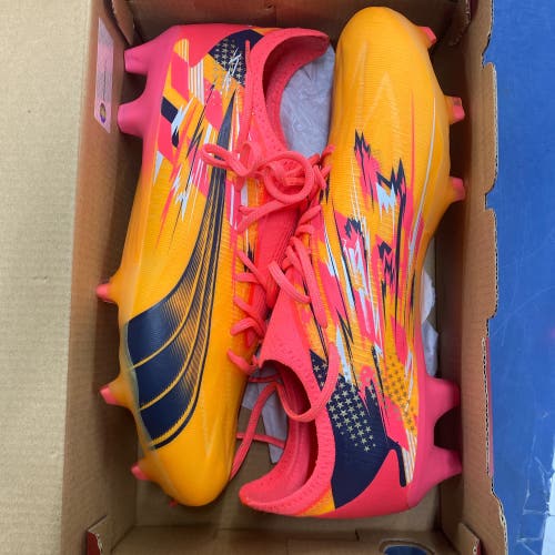 Orange Unisex Size M 8.0 (W 9.0) Puma Ultra Cleats (New)