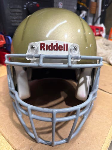 USED RIDDELL SPEED ADULT HELMET - MEDIUM - VEGAS GOLD - REJECT