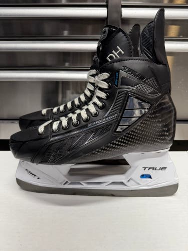 True SVH Custom Pro Hockey Skates Size 11 NHL Pro Stock 296mm (NEW)