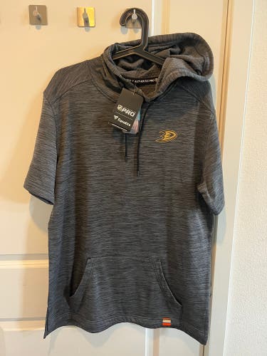 Anaheim Ducks Team Issued Fanatics Short Sleeve Rink Hoodie Size Large