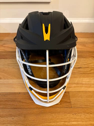 Cascade XRS Helmet (Used)