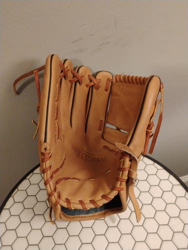 Easton LH Professional Series PCK-D45 Baseball Glove 12" (Used)