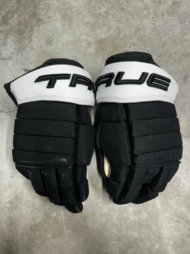 14” True Pro 4 Roll Pittsburgh Penguins Pro Stock Gloves Pro Stock (New) NHL