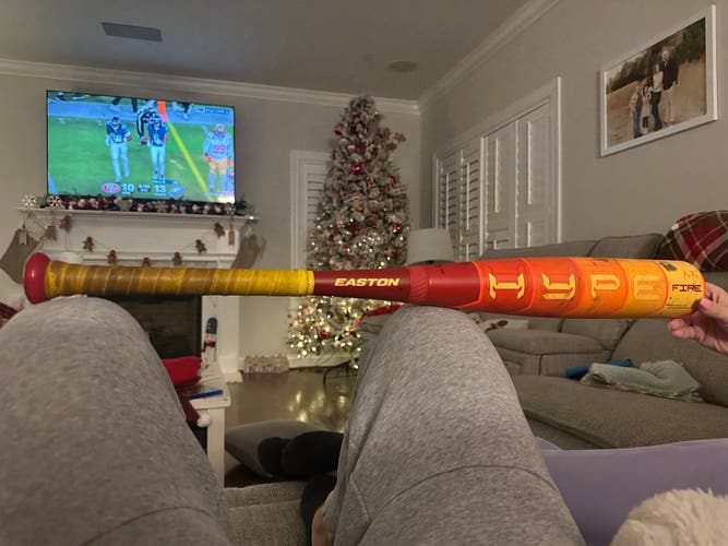 2025 Easton Hype Fire Composite USSSA Certified Bat (-10) 17 oz 27" (Used)