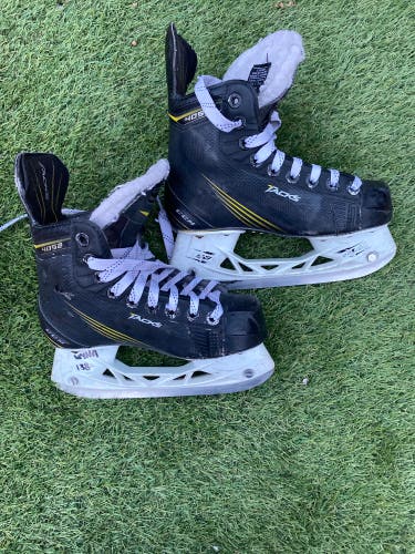 2015 CCM Tacks 4052 Hockey Skates Size 1 (Used)