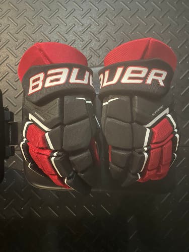 Bauer Supreme 3S Hockey Gloves senior size 14 Black/Red