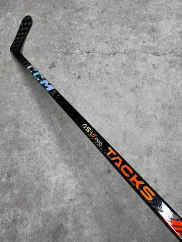 85 Flex P28 New Senior CCM Right Hand Pro Stock Tacks AS-VI Pro Hockey Stick