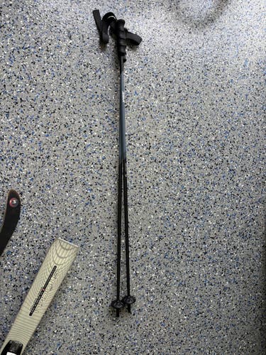 42in (105cm) Swix Ski Poles (Used)