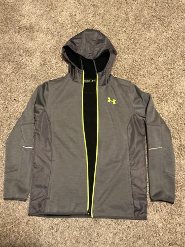 Under Armour hooded Zip Up Jacket Youth XL