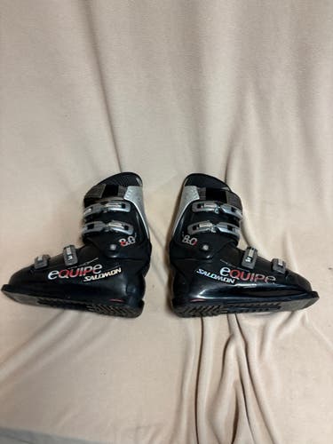 Mondo 28 & 28.5 Unisex Salomon All Mountain Equipe 8.0 Ski Boots (Used)