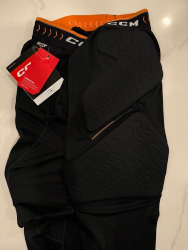 CCM Referee (New) long underwear + girdle size L