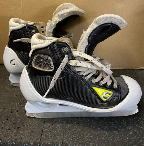 Used Graf Pro Goaler Goalie Skates Size 6.5