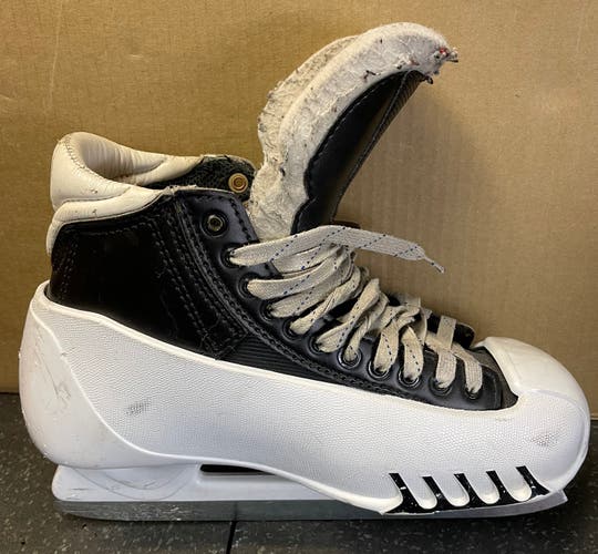 Used Graf Goaler Pro Goalie Skates Size 9R