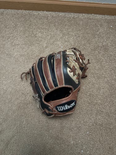 Wilson A2K RH Infield Baseball Glove 11.5" (Used)