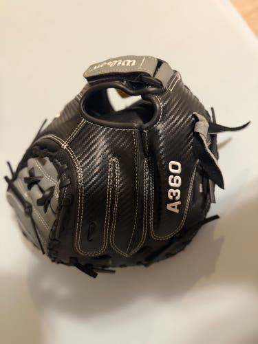 Wilson A360 RH Baseball Glove 31.5" (Used)