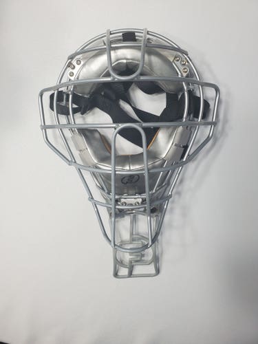 Force3 Defender Catcher/Umpire Mask and Throat Guard (Metallic Silver)