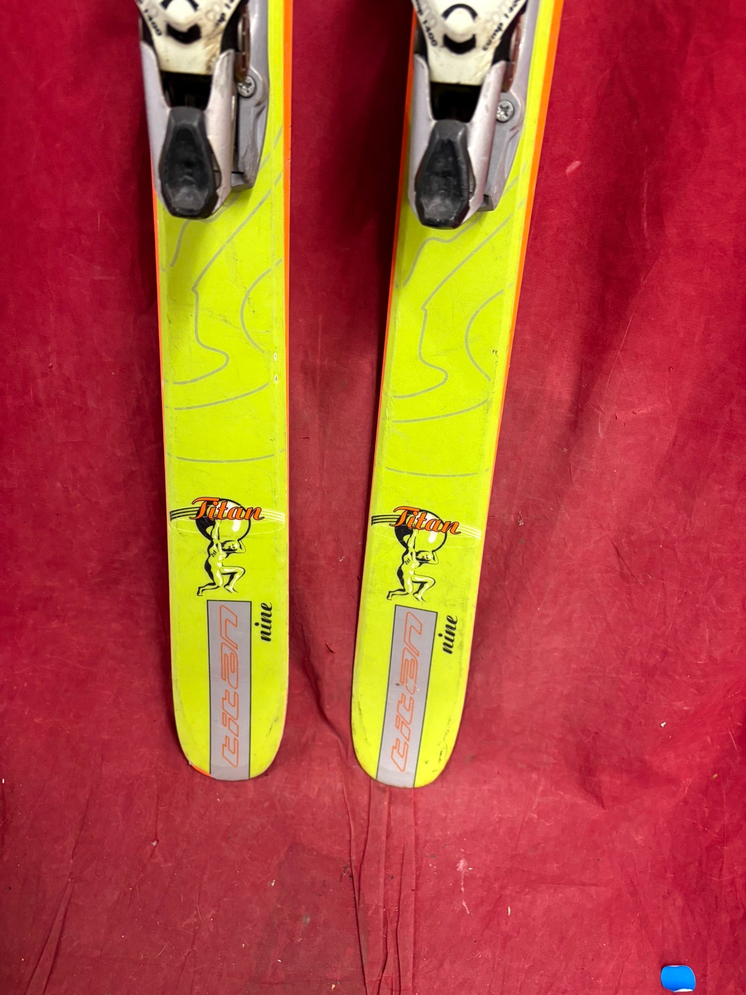 Skis: Blizzard Titan Nine skis, 181cm. Bindings: marker, binding