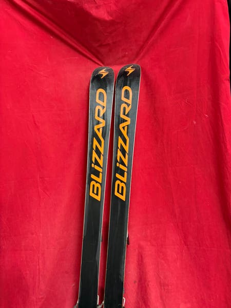 Skis: Blizzard Titan Nine skis, 181cm. Bindings: marker, binding