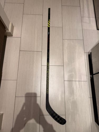 Senior Sher-Wood Rekker Legend Pro Right Handed Hockey Stick P92 75 Flex (Used)