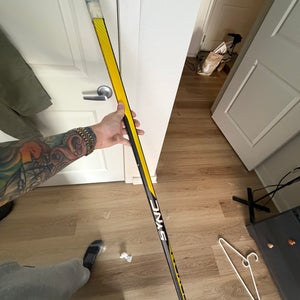 Senior Bauer Nexus Sync Left Hand Hockey Stick P28 77 Flex Pro Stock (Used)