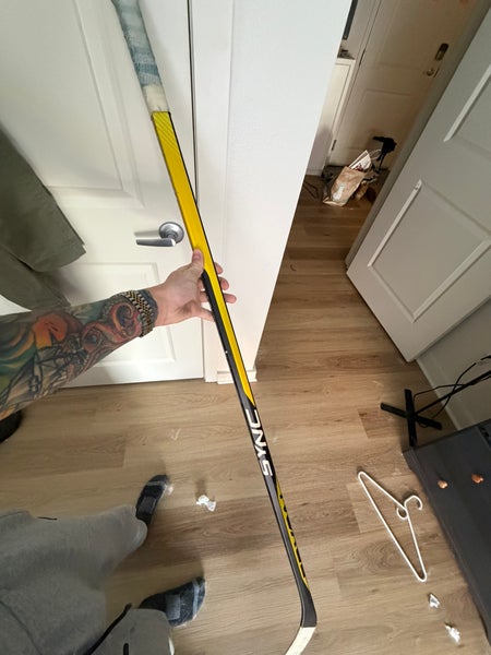 Senior Bauer Nexus Sync Left Hand Hockey Stick P28 77 Flex Pro Stock (Used)