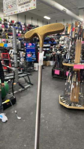 Used Acushnet BULLSEYE Mens Putter RH 11337-S000478141