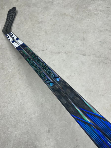 2 PACK P92 100 Flex Senior True Project X Smoke Right Handed Hockey Stick Pro Stock BLAKE WHEELER