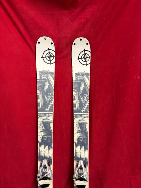 Skis:, K2 Public Enemy skis,169cm. Bindings: Salomon, binding