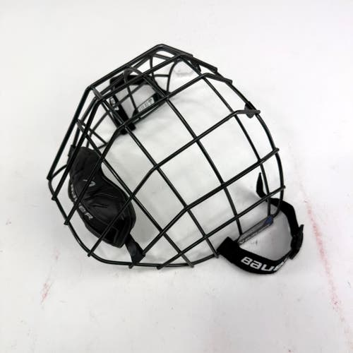 Like New Black True Vision TI Bauer Cage - Senior Large - #J702