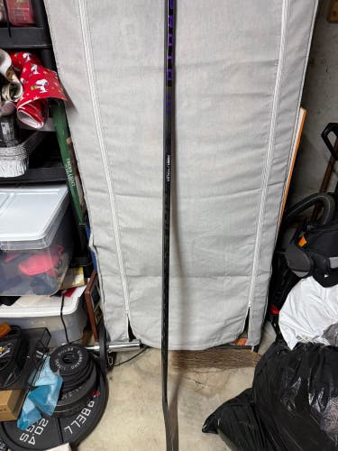 Senior Bauer Proto-R Left Hand Hockey Stick P28M 77 Flex (New)