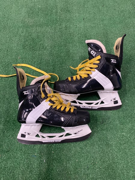 Senior CCM Tacks 652 Hockey Skates Wide Width 7.5 (Used)